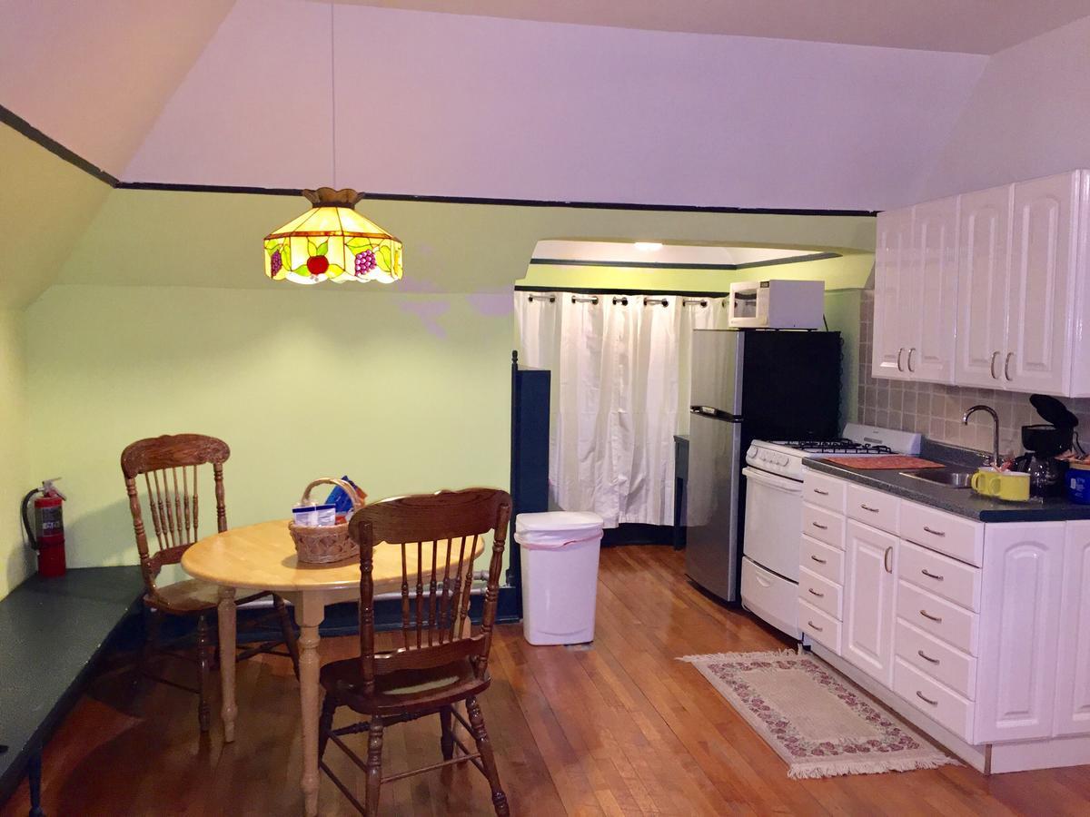 Scarlett House Victorian B & B Janesville Esterno foto